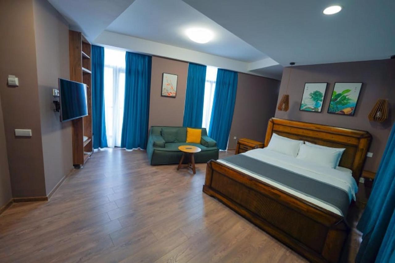 Hotel Linge Tbilisi ภายนอก รูปภาพ