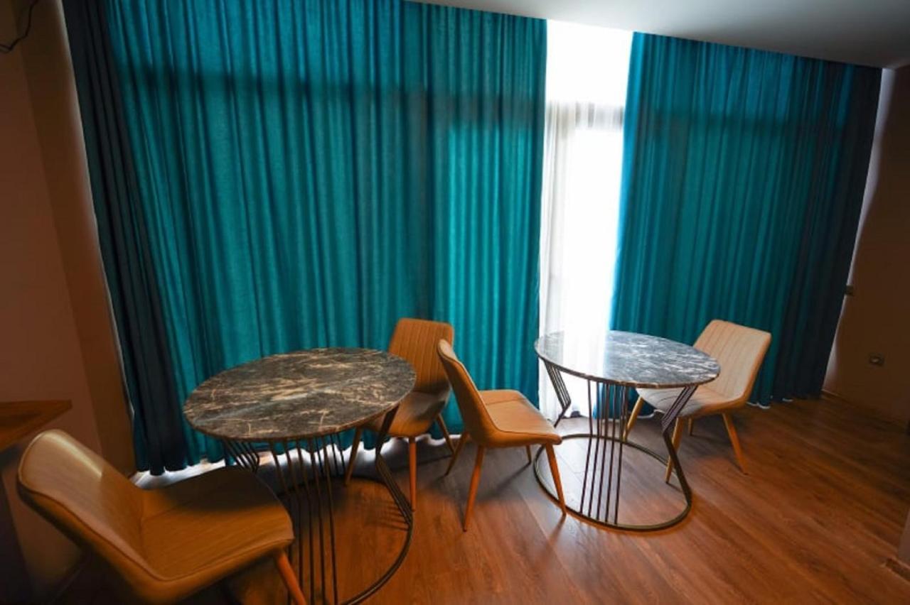 Hotel Linge Tbilisi ภายนอก รูปภาพ